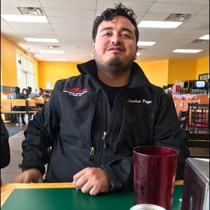 Meet your Posher, Jose